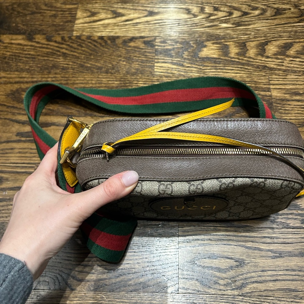 Gucci Canvas crossbody belt bag - Picture 6 of 14